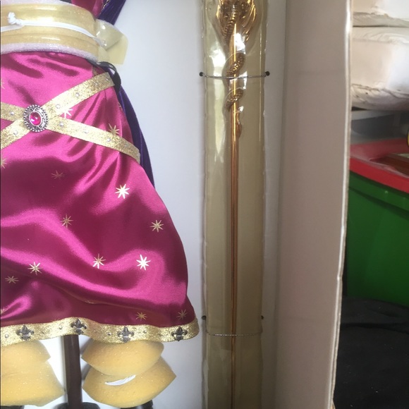 Franklin Mint Merlin Magician Wizard Camelot Series Porcelain Doll w/ Stand BOX - Picture 5 of 7